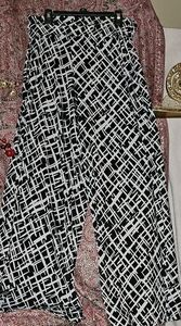 NWOT New Directions Black and White Abstract Palazzo Pants W/Foldover Waistband